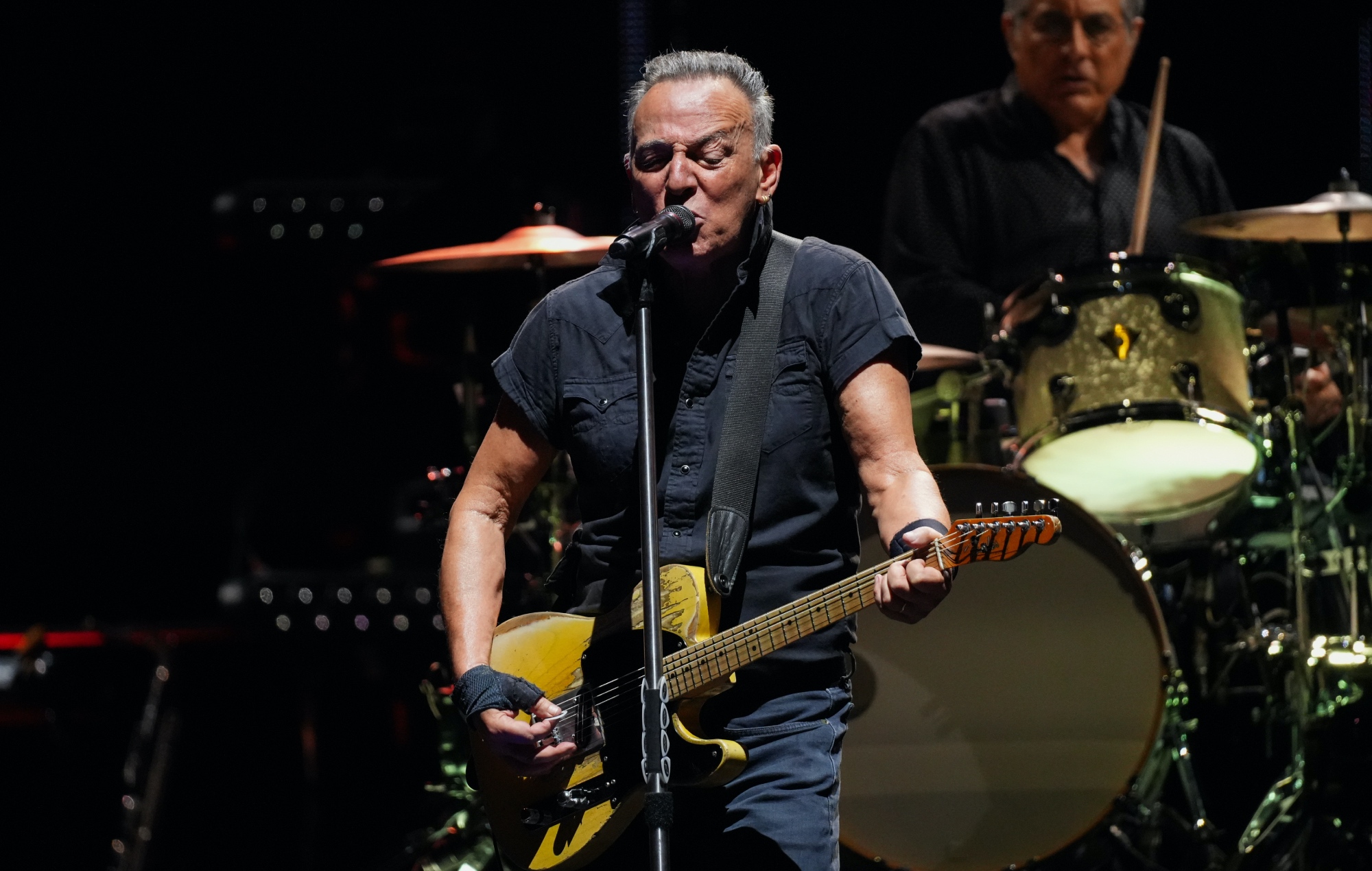 Watch Bruce Springsteen perform 'Seeds' for the first time since 2016