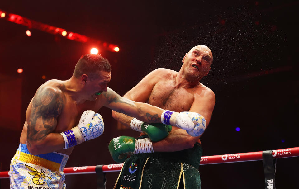 Oleksandr Usyk defeats Tyson Fury by split decision to become first undisputed heavyweight champion in 24 years