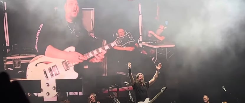 Watch Dave Grohl Prank The Audience With A Cover Of Van Halen's "Eruption" Thanks To Wolfgang Van Halen - Theprp.com